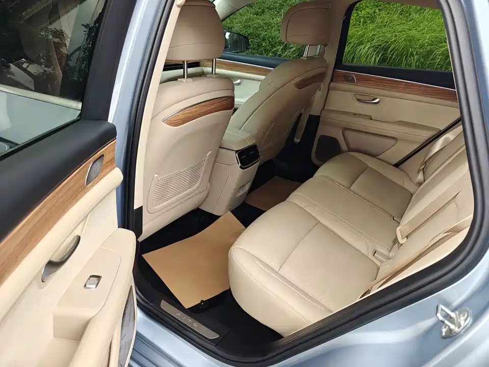 HarmonyOS Ask the world M5