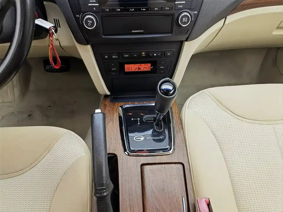 Trumpchi Trumpchi GA5