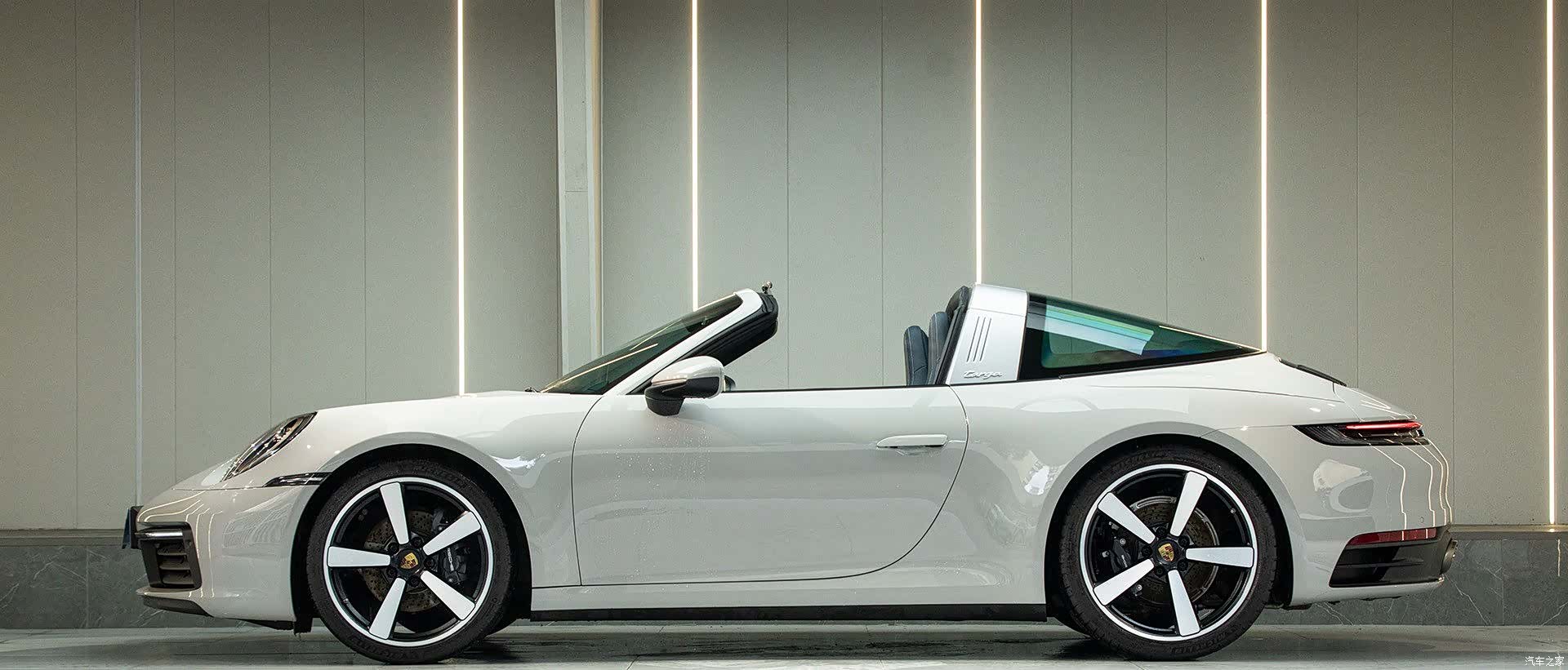 Porsche 911, 2024 6