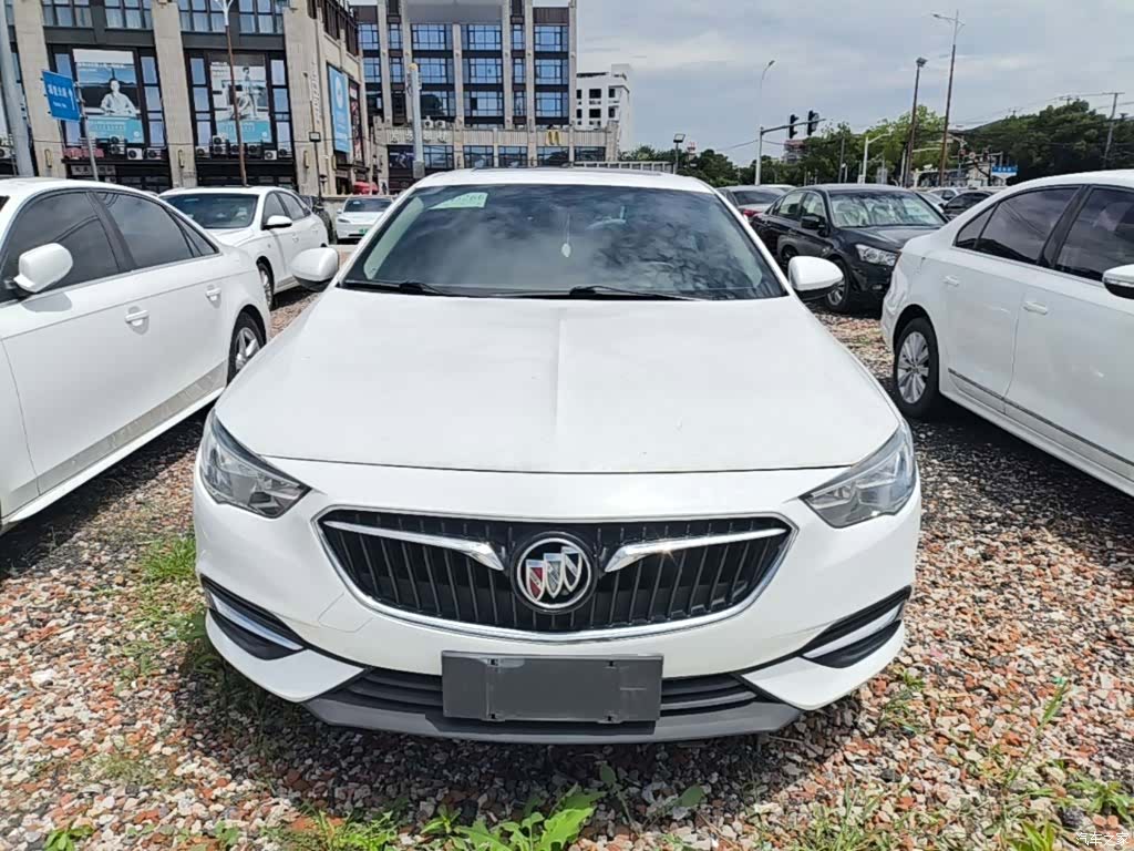 Buick Regal, 2018 3