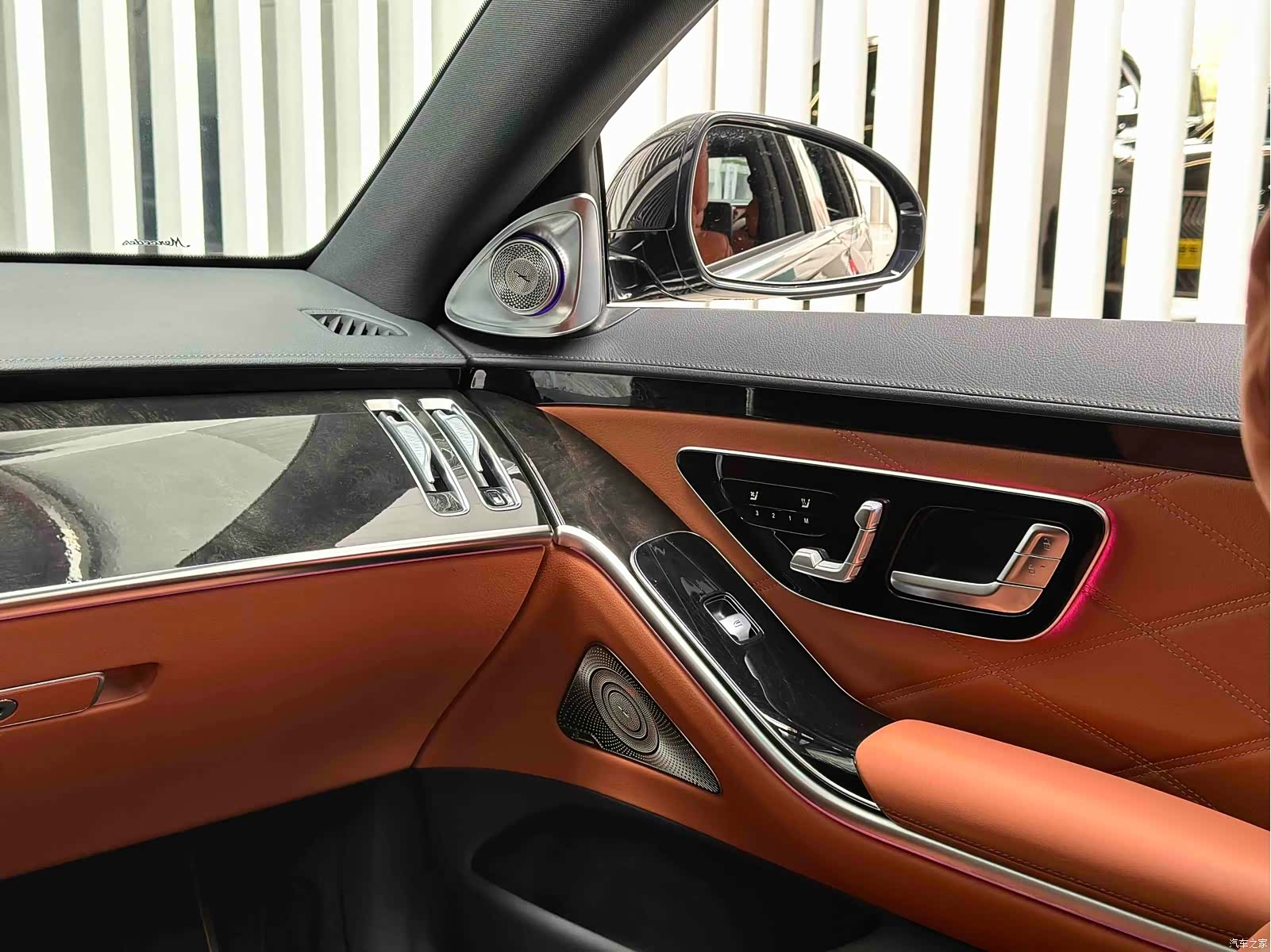Maybach S-Class, 2022 33