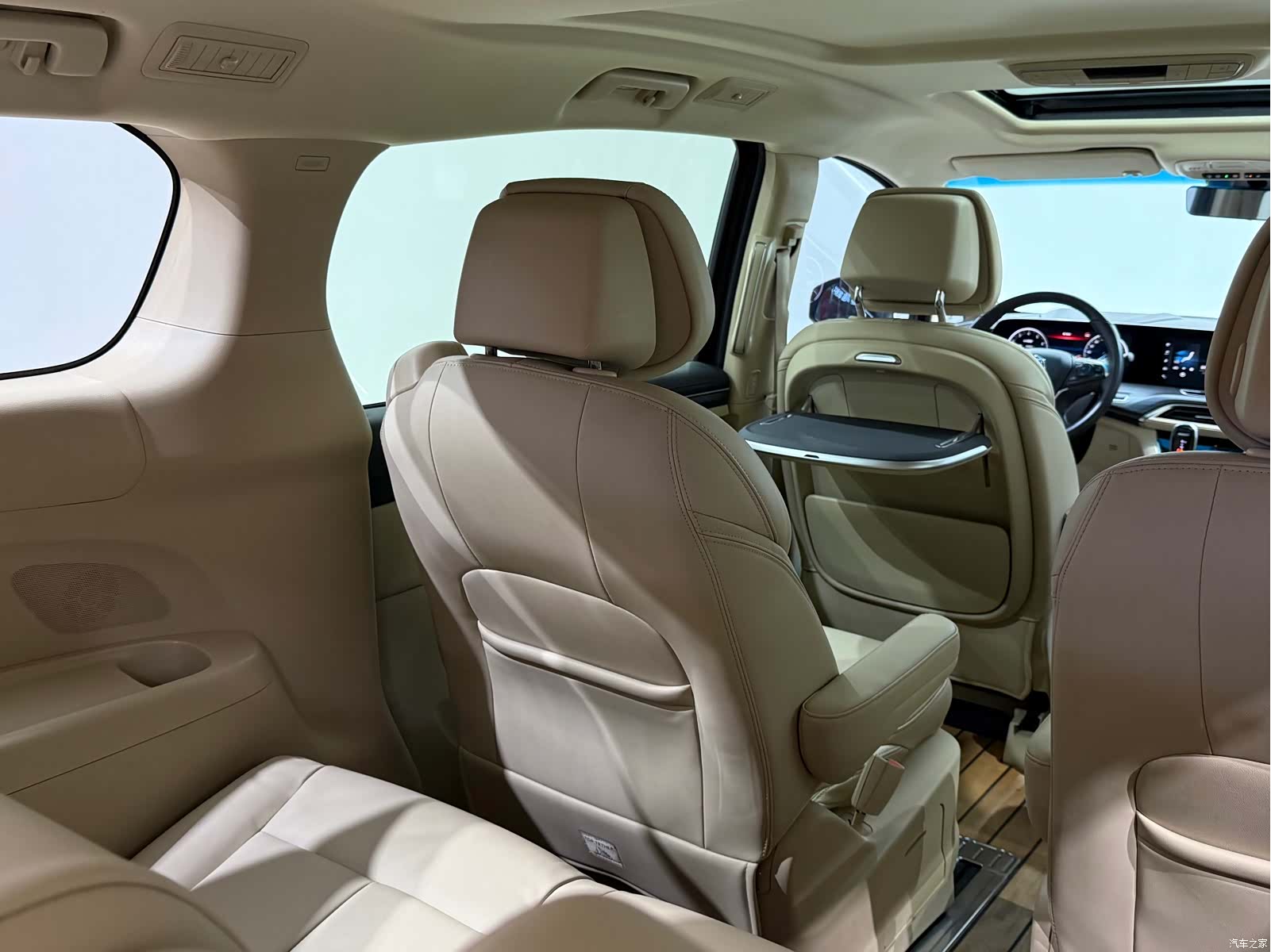 Buick GL8, 2022 28