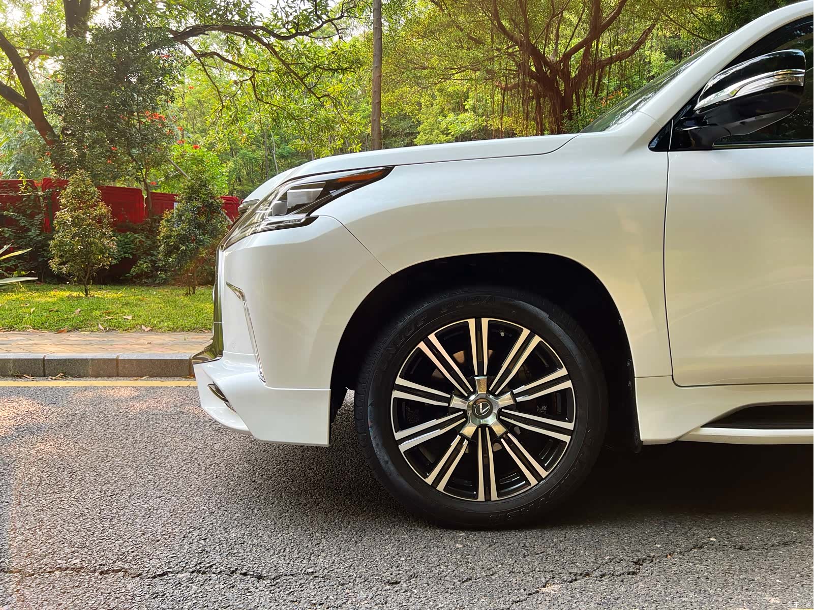 Lexus LX, 2018 18