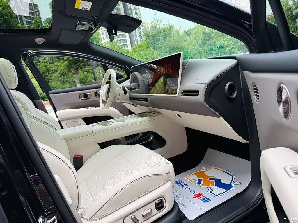 Li Auto i6, 2026 12