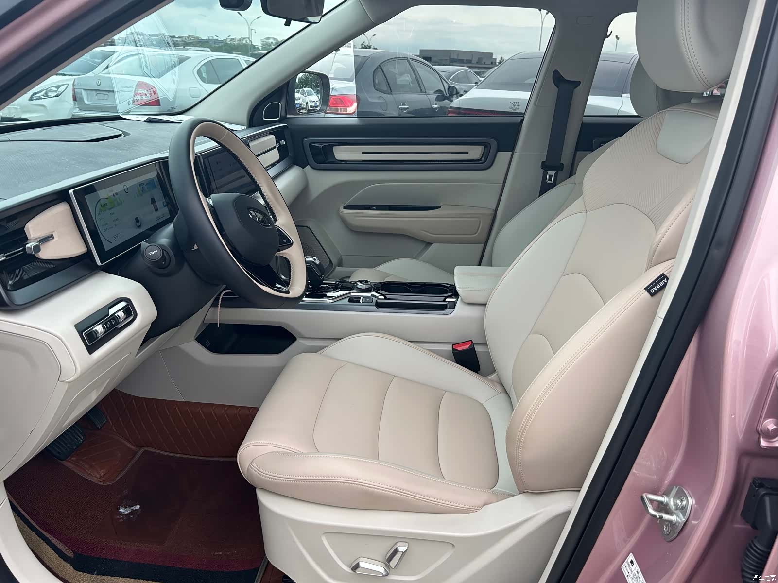 Geely Icon, 2022 4