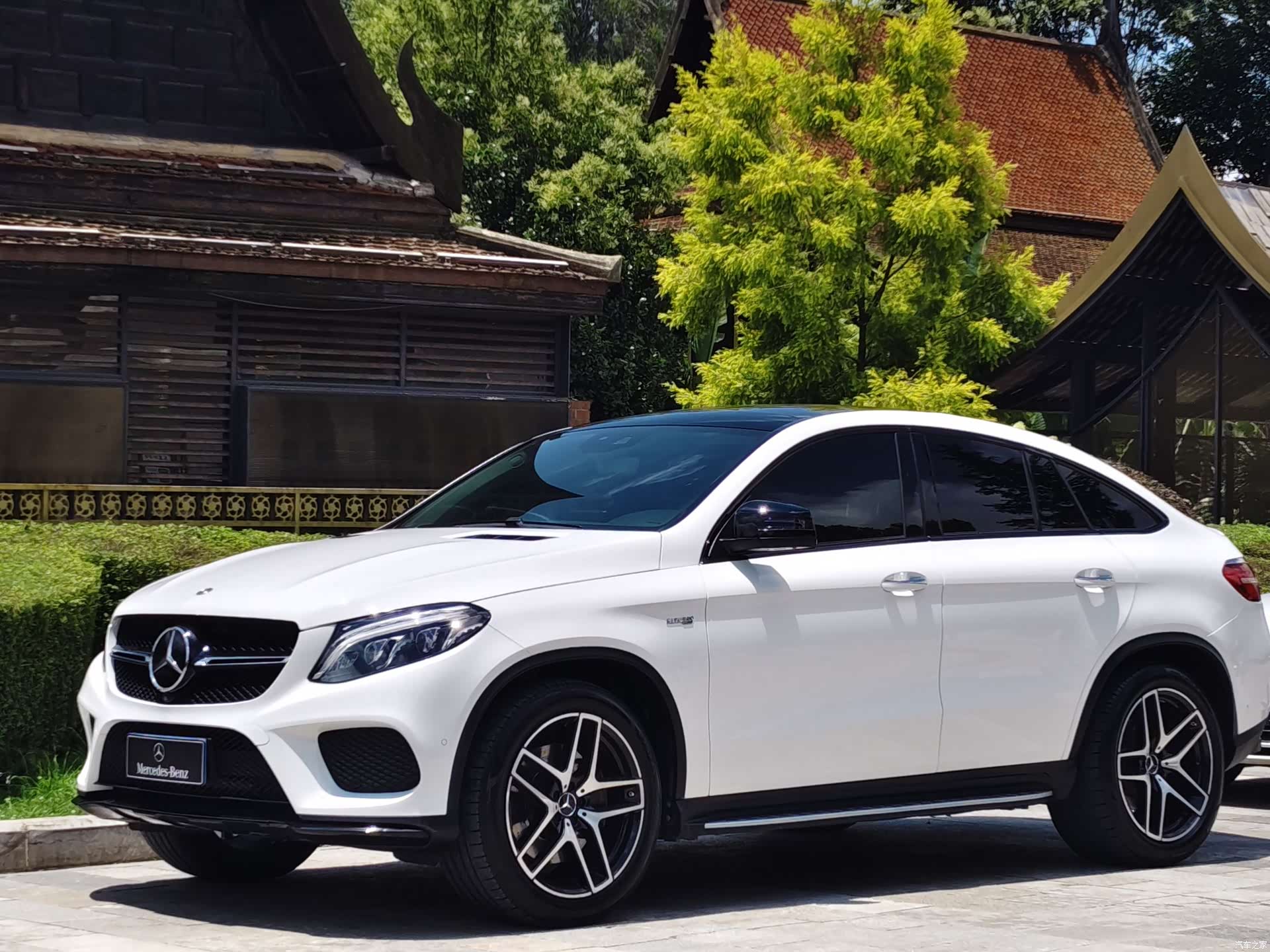 Mercedes-Benz GLE, 2017 53