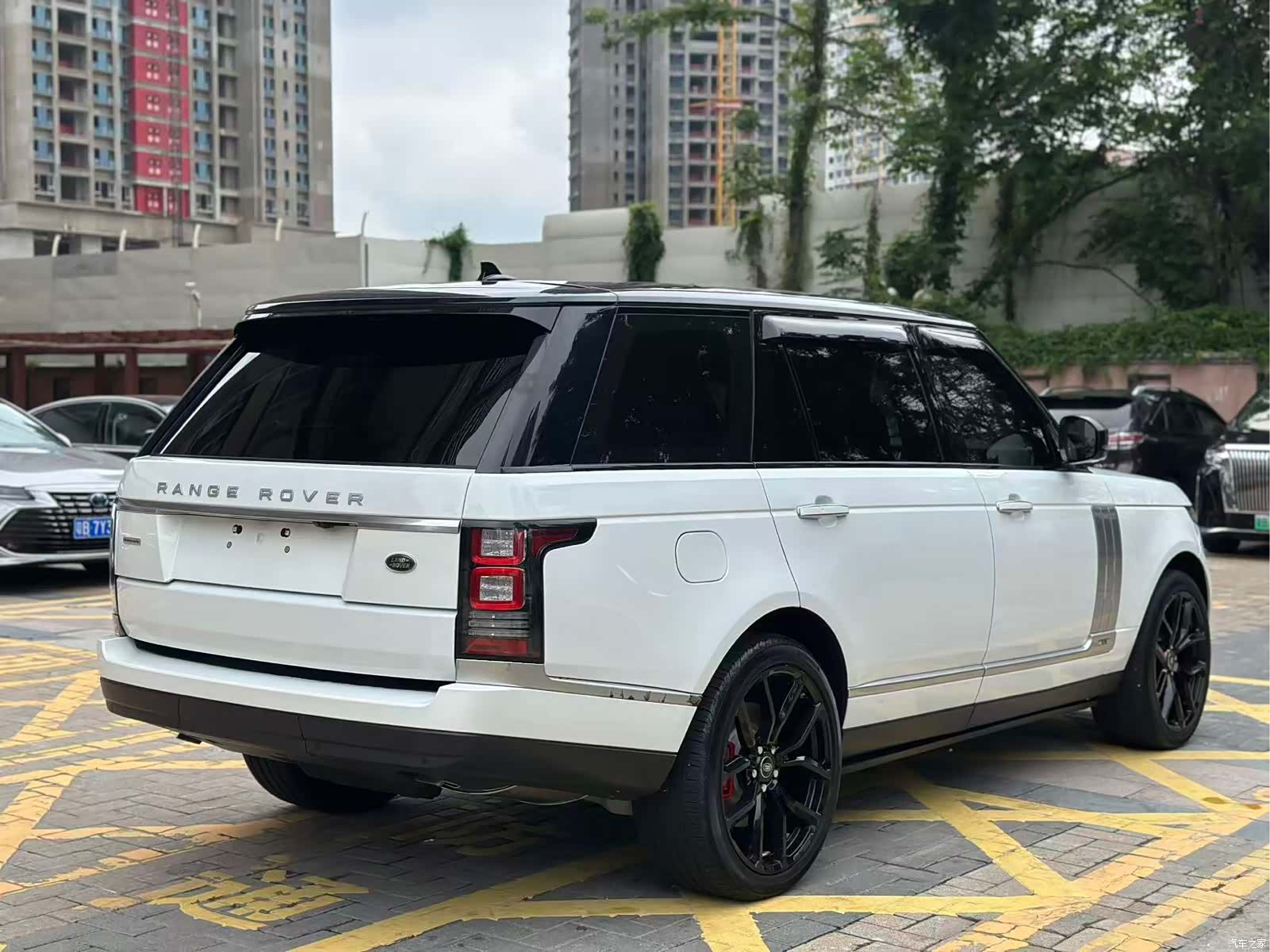 Land Rover Range Rover, 2016 11