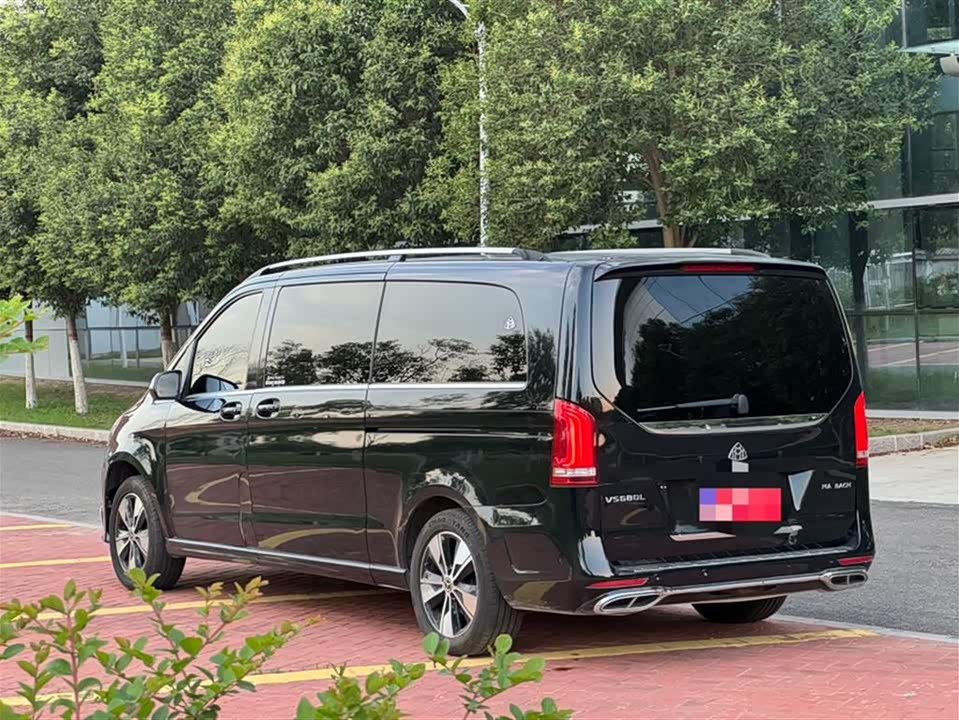 Mercedes-Benz V-class