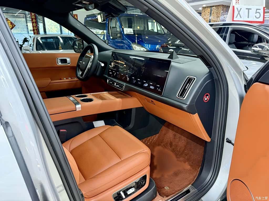 Li Auto L9, 2023 все фото