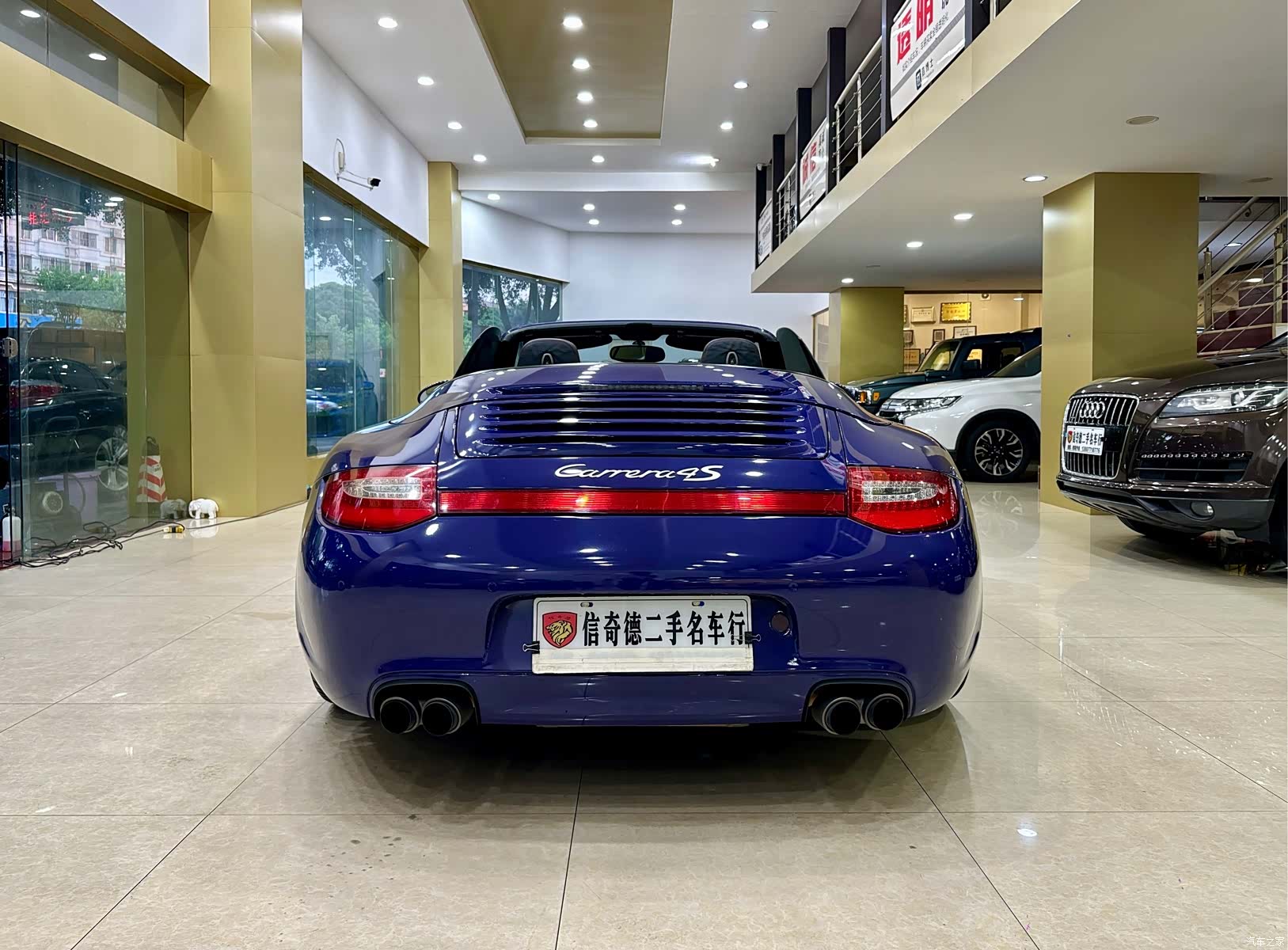 Porsche 911, 2011 8