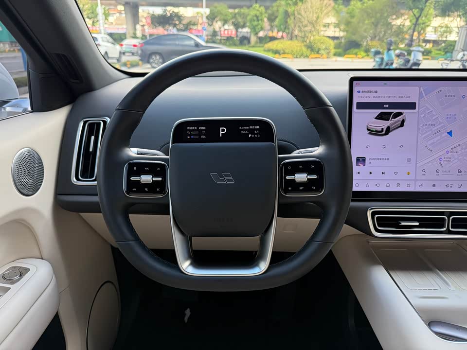 Li Auto Ideal L6