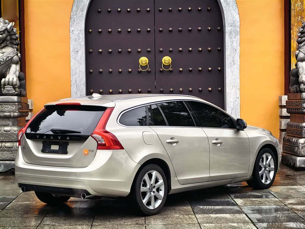 Volvo V60, 2017 7