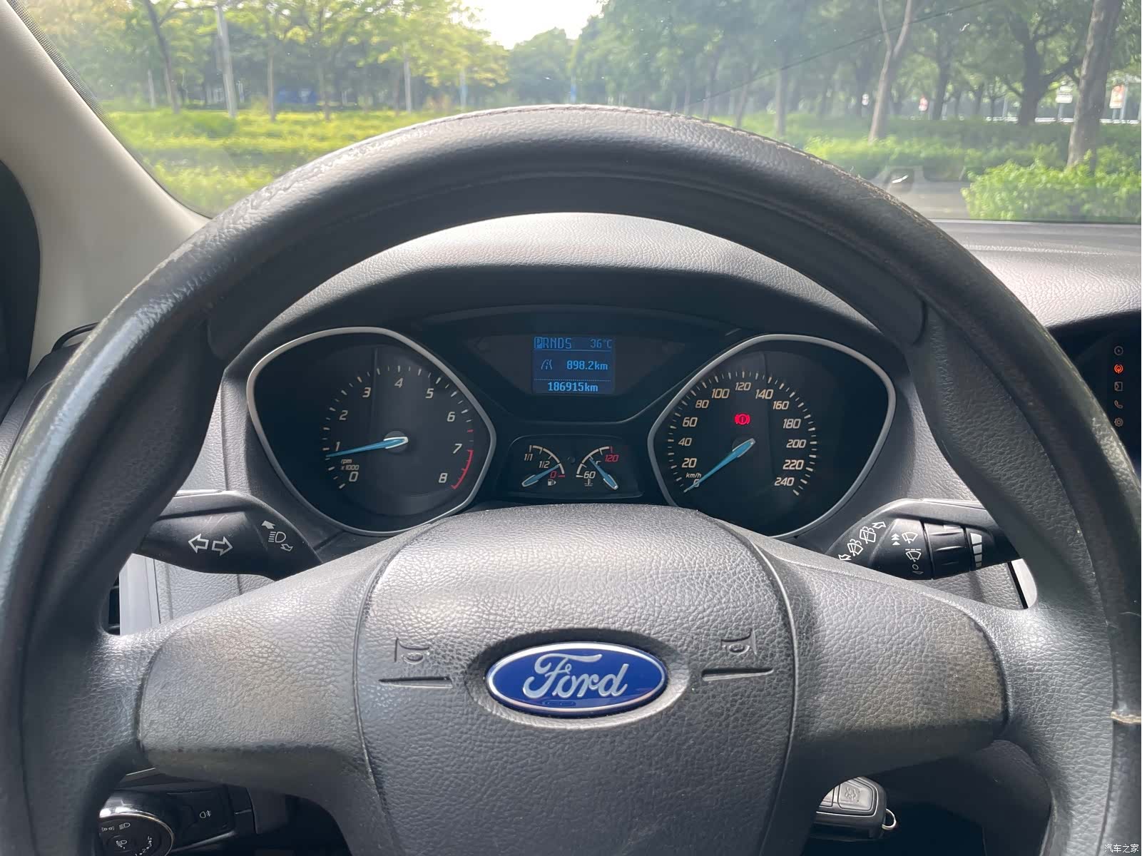 Ford Focus, 2013 16