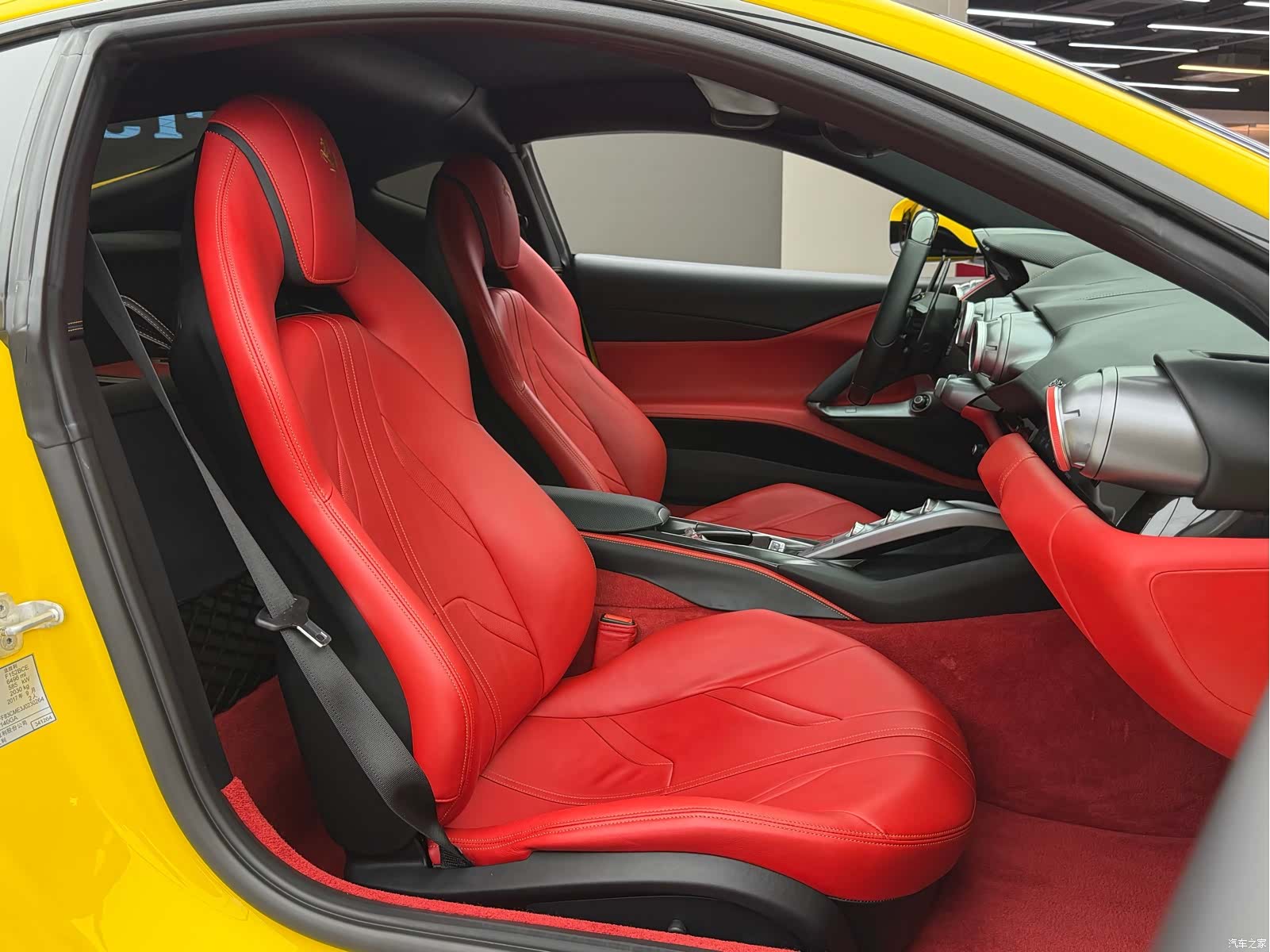 Ferrari 812, 2018 12