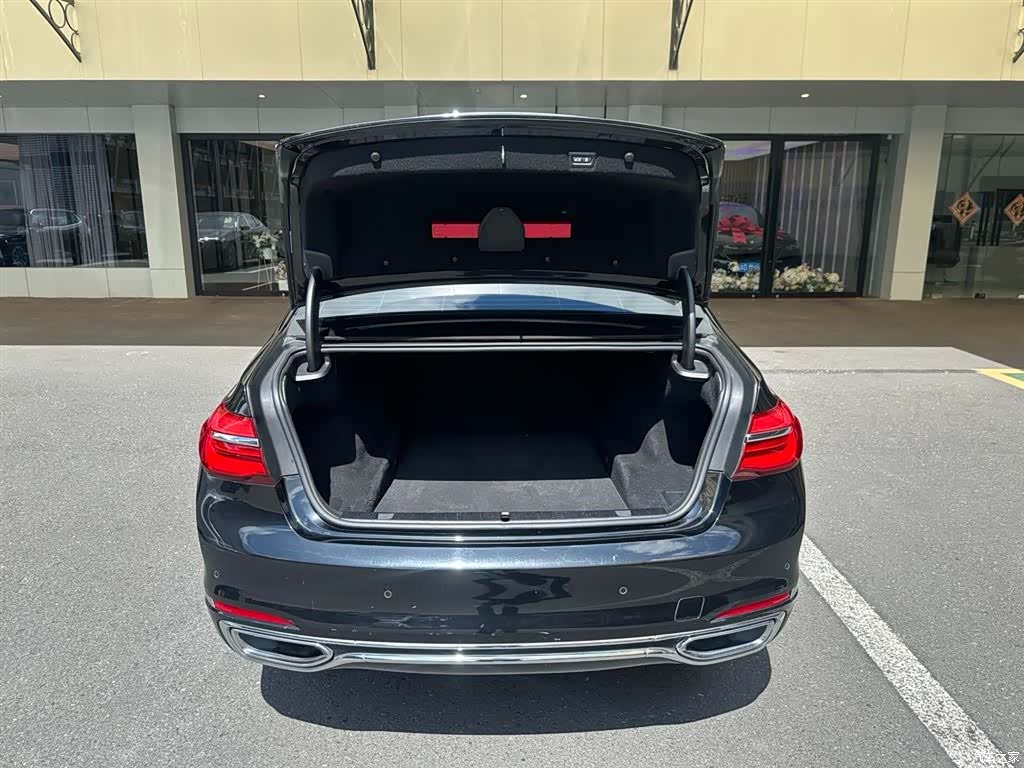 BMW 7 Series, 2019 6