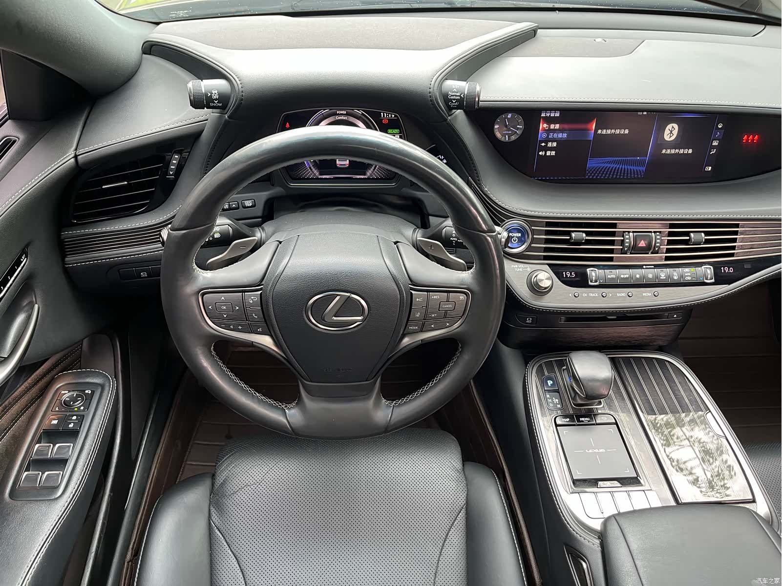 Lexus LS, 2019 14