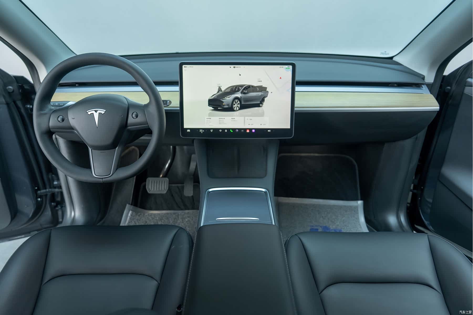 Tesla Model Y, 2022 10
