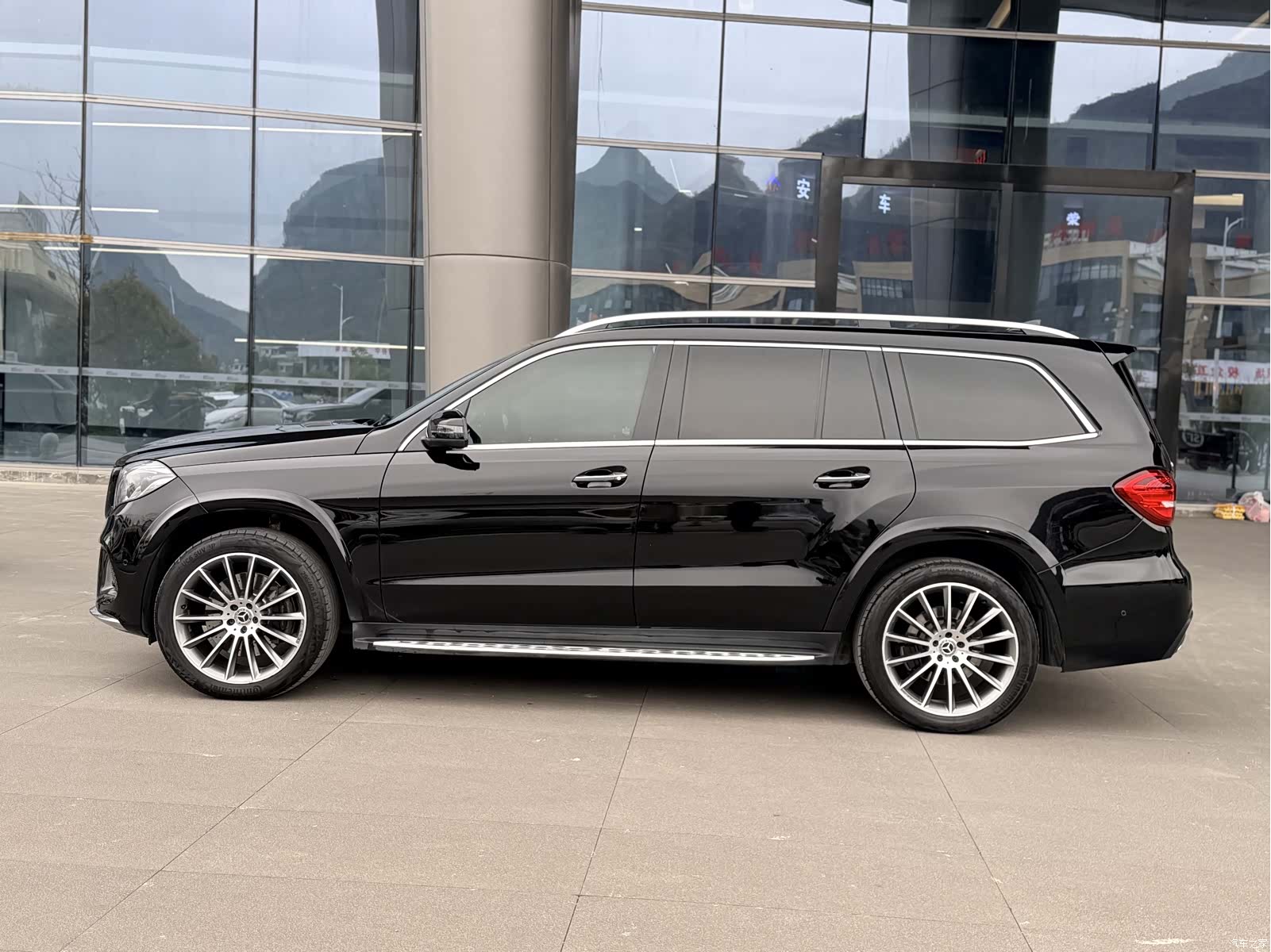 Mercedes-Benz GLS, 2019 4