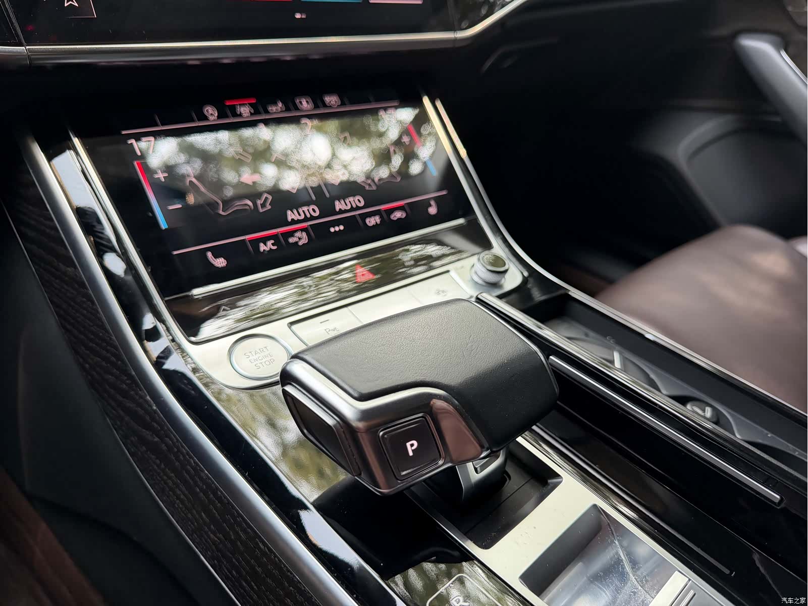 Audi A8L, 2020 14