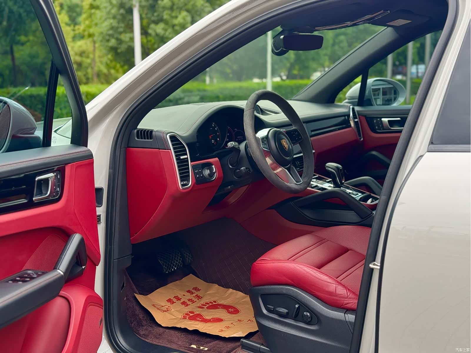 Porsche Cayenne, 2022 12