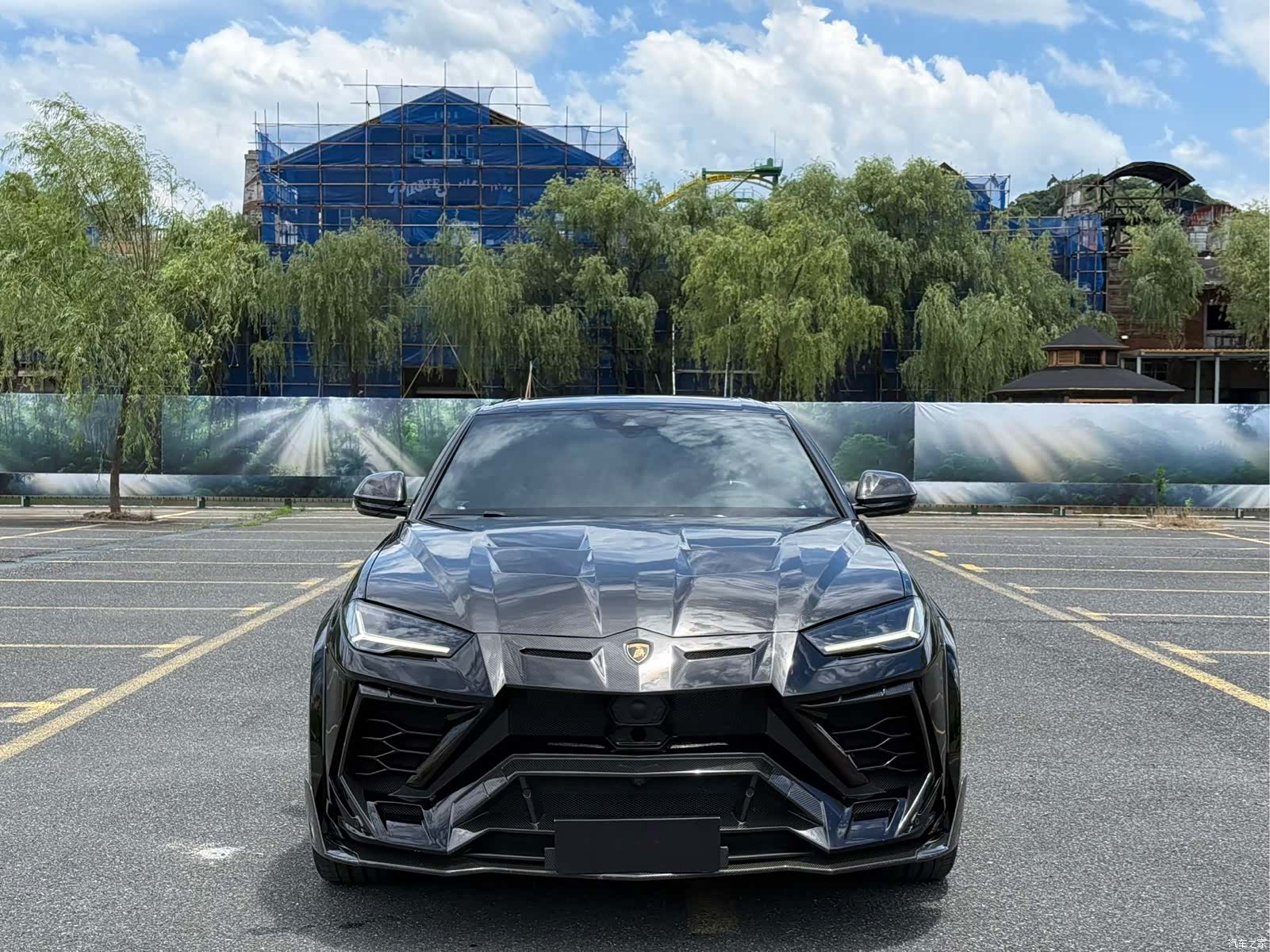 Lamborghini Urus, 2021 все фото