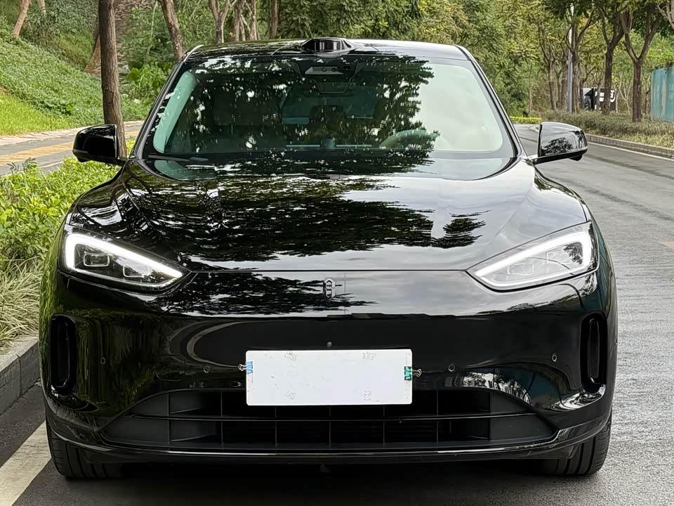 AITO Ask the world M5