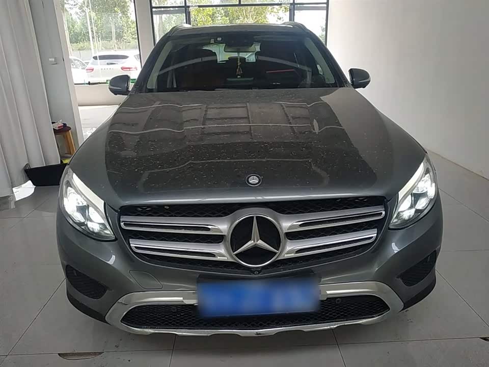 Mercedes-Benz GLC Mercedes-Benz GLC