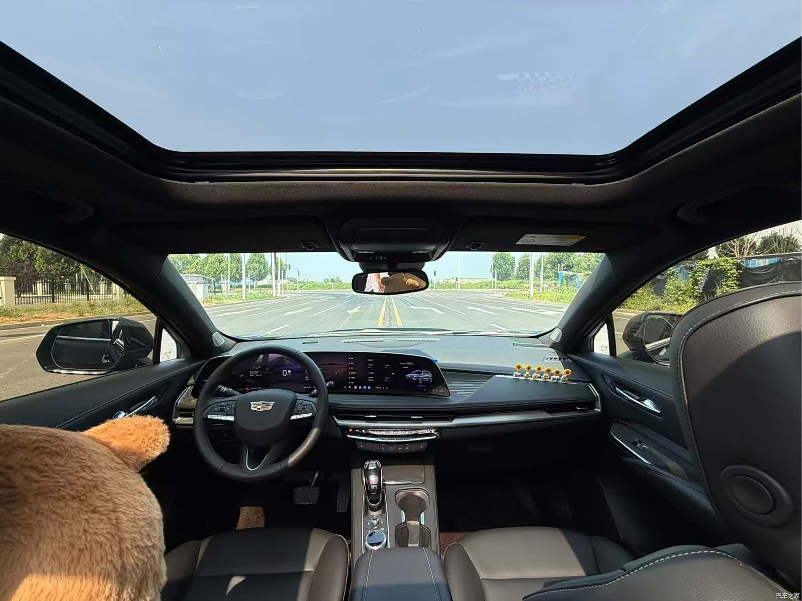 Cadillac XT4, 2025 8