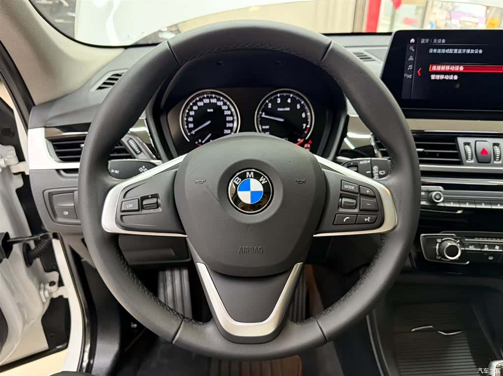 BMW X1, 2022 11