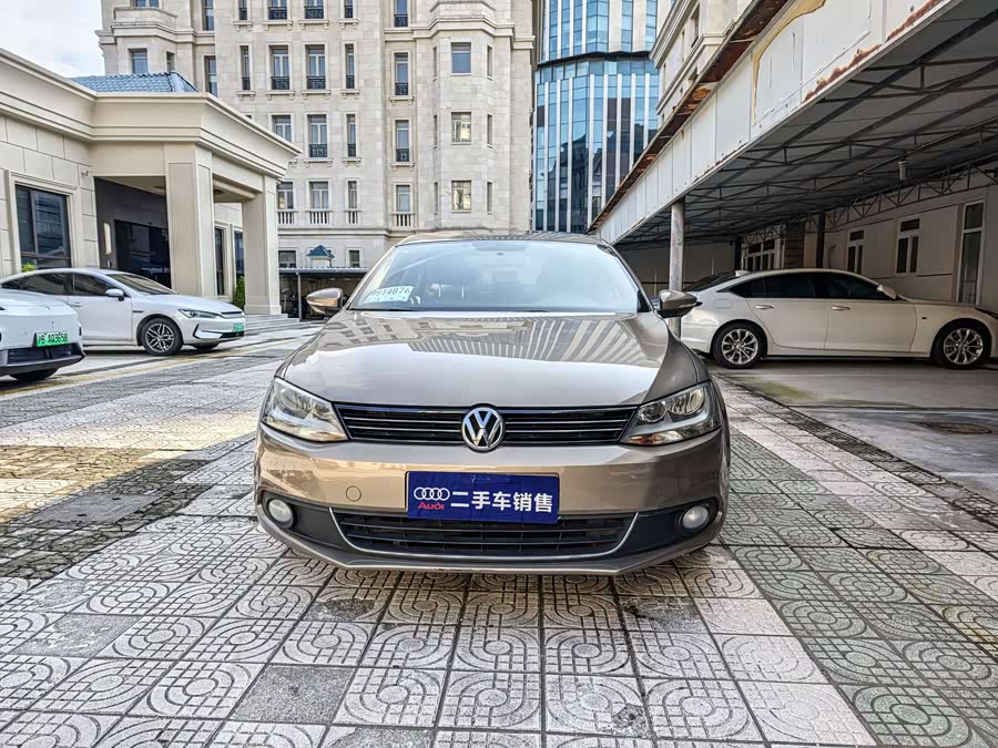 Volkswagen Sagitar 2014, фото 2