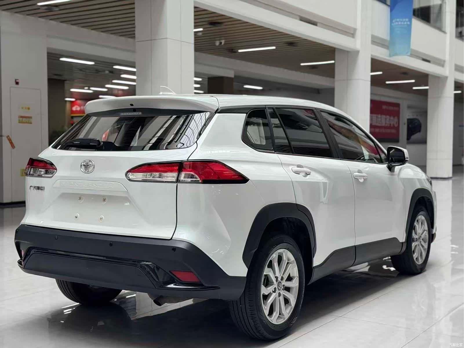 Toyota Frontlander, 2025 3