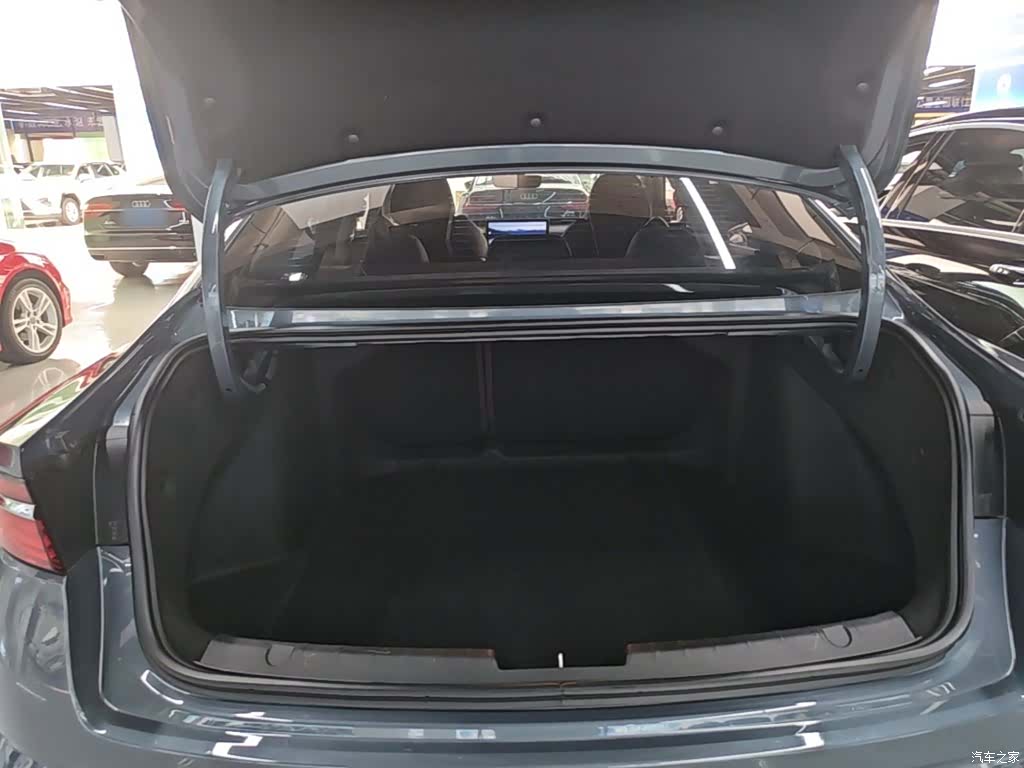 Geely Preface, 2022 19