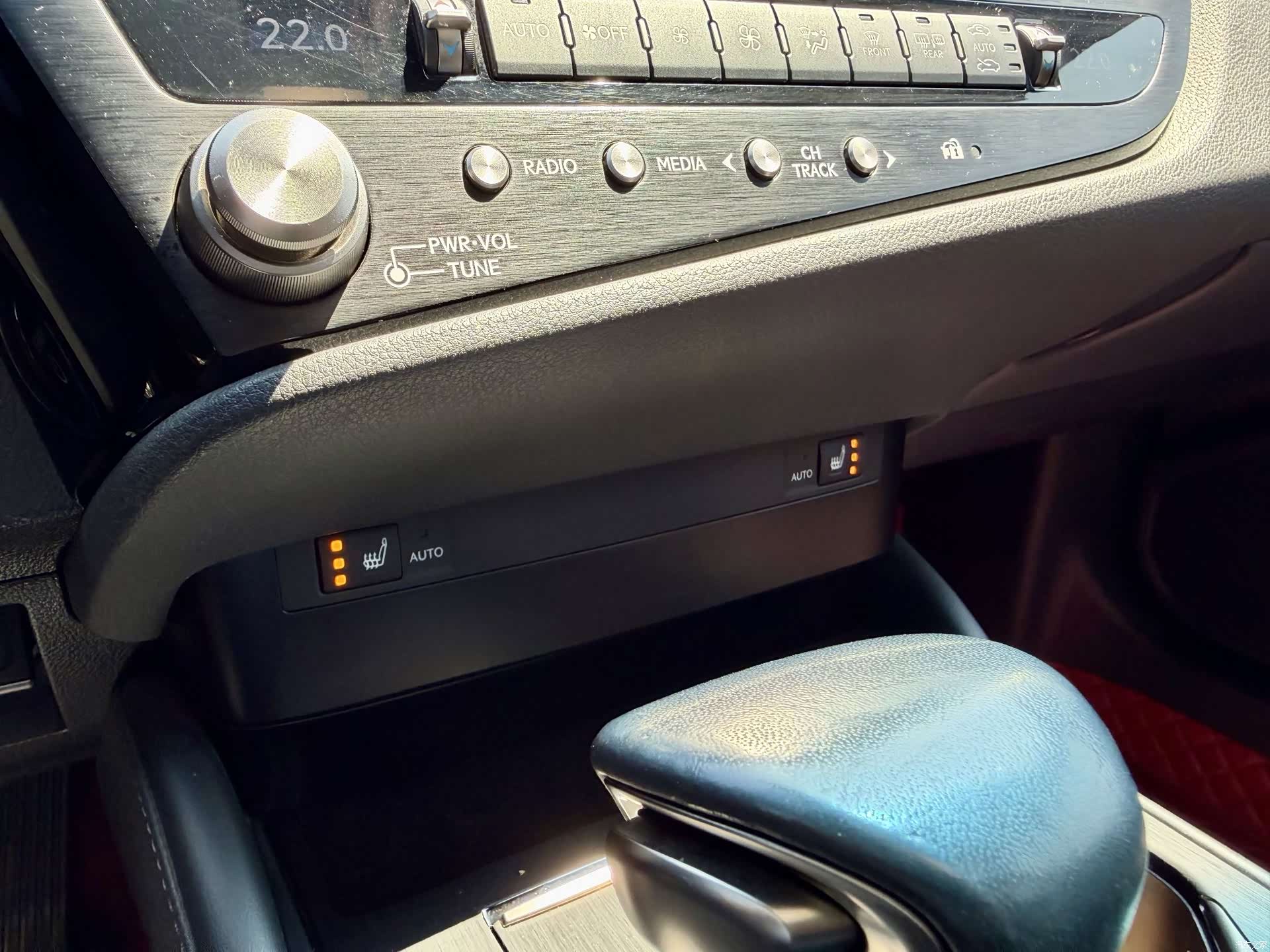 Lexus ES, 2024 12