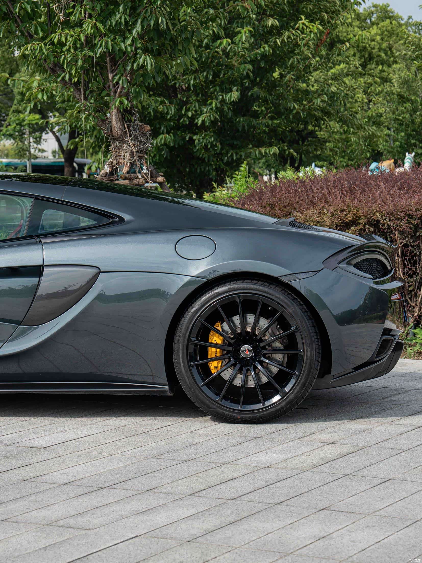 McLaren GT, 2018 все фото