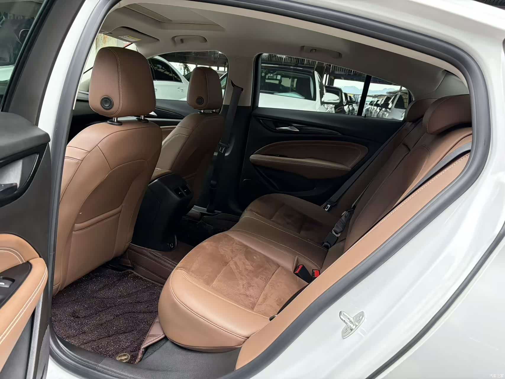 Buick Regal, 2021 9