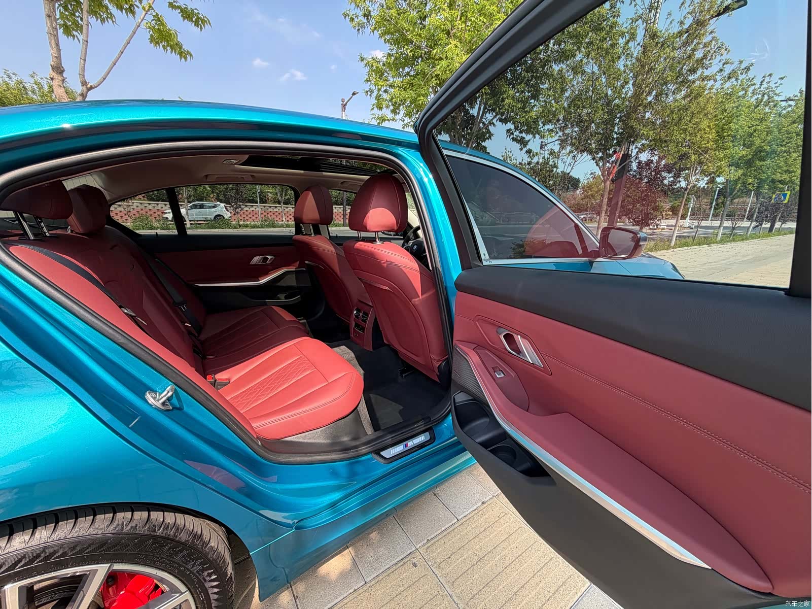 BMW 3 Series, 2023 9