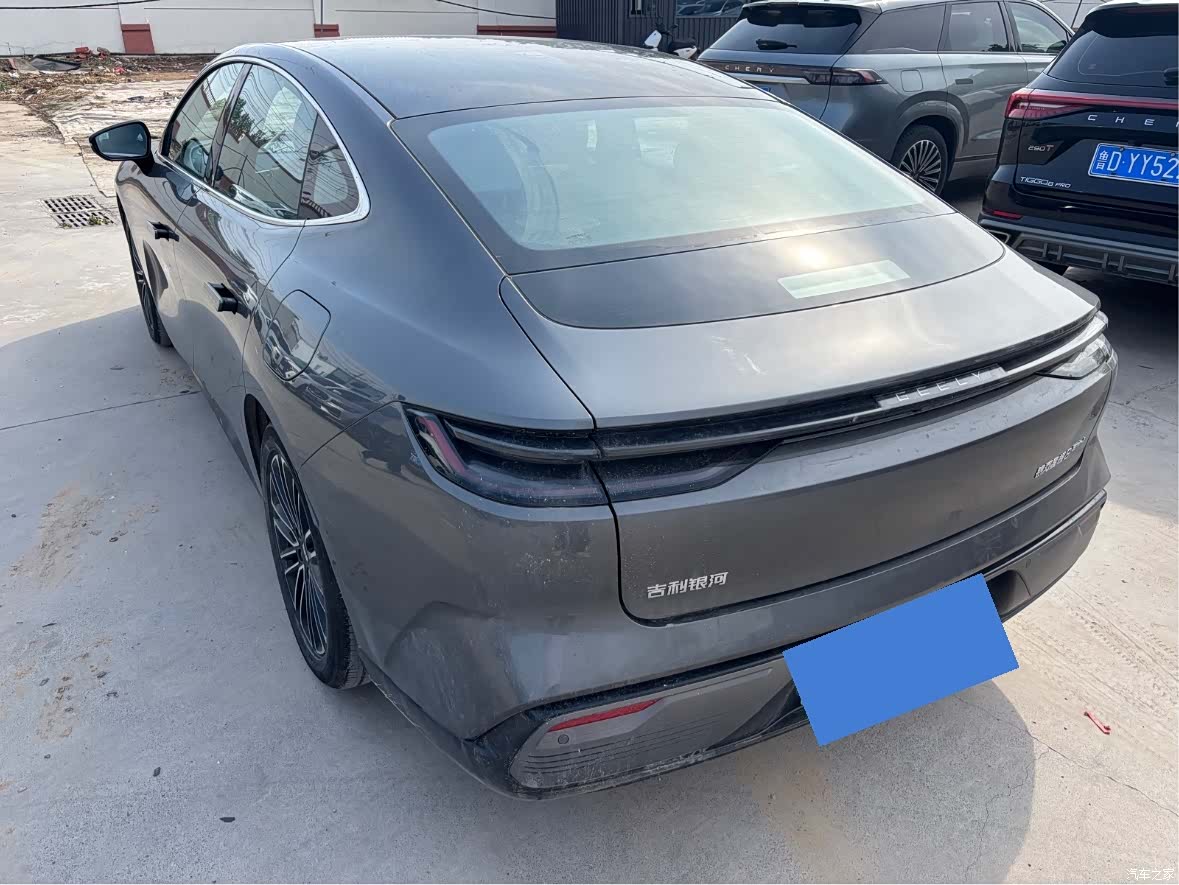 Geely 8, 2025 9