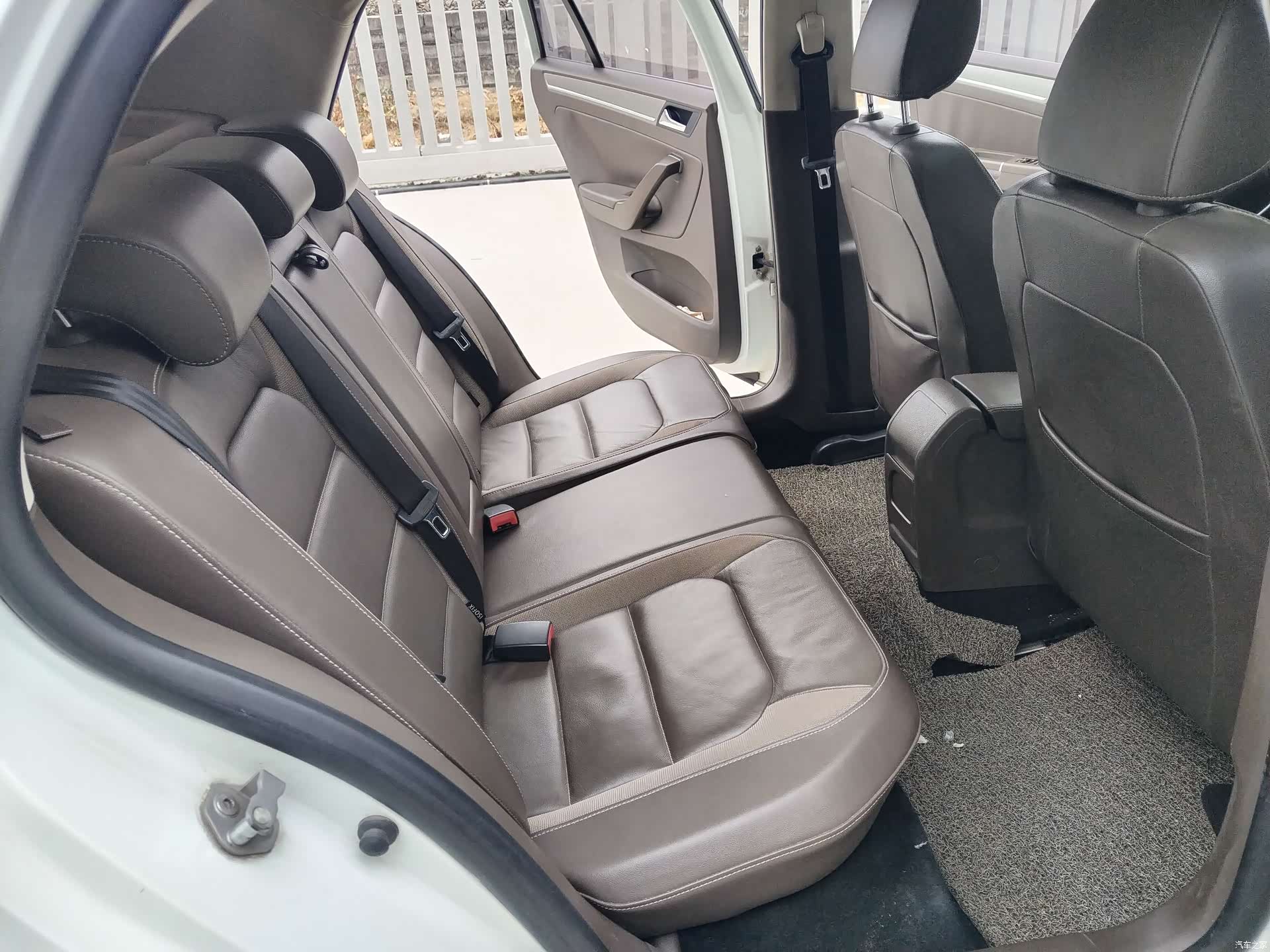 Volkswagen Bora, 2015 12
