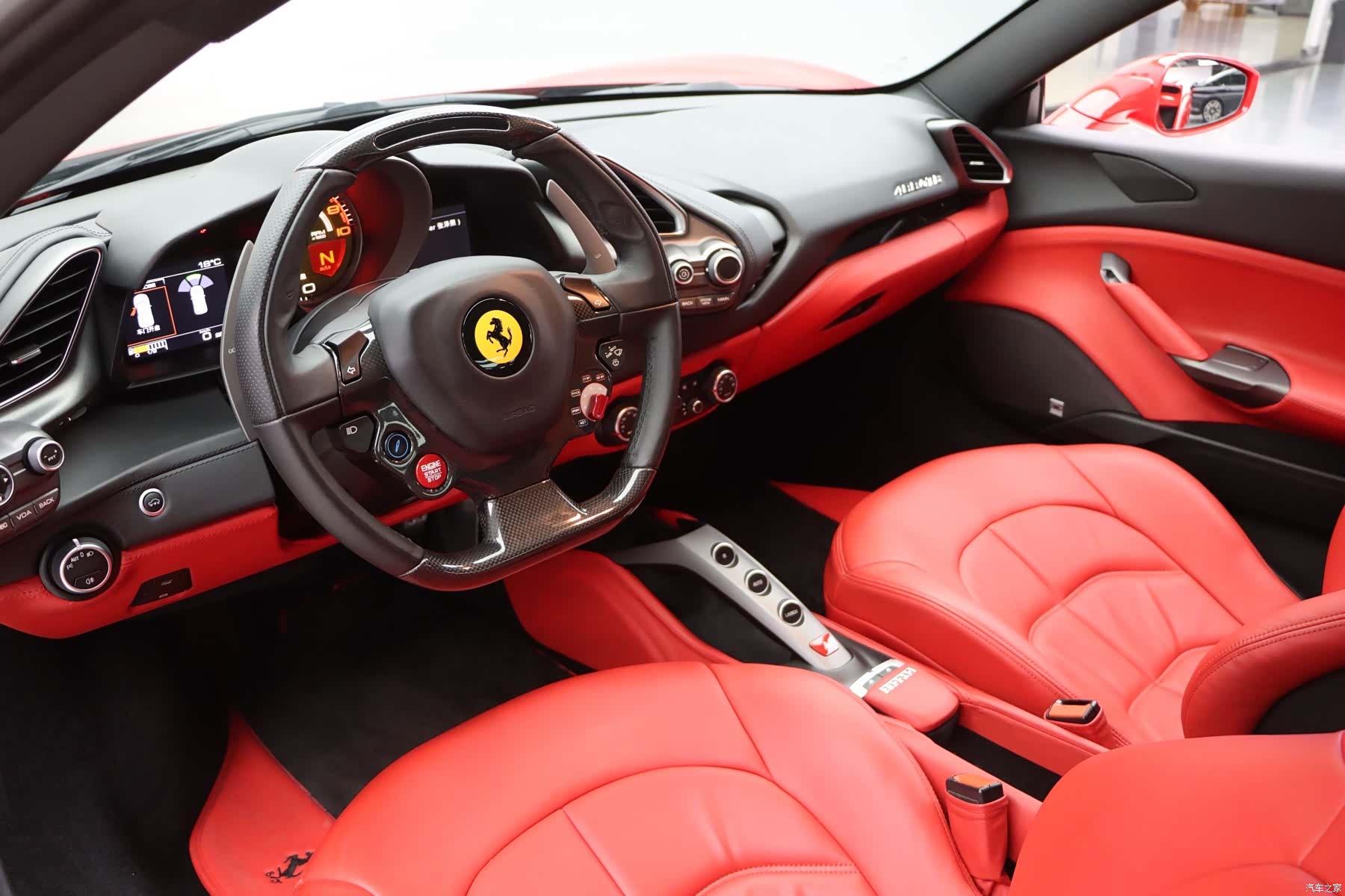 Ferrari 488, 2017 20