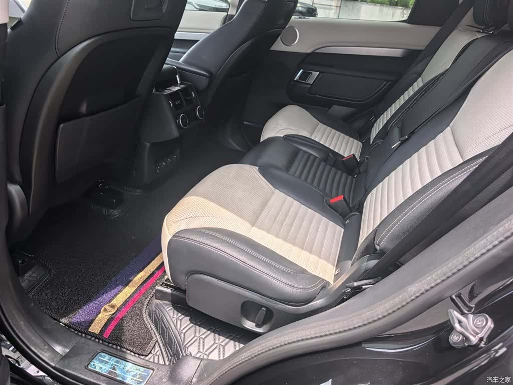 Land Rover Discovery, 2021 9
