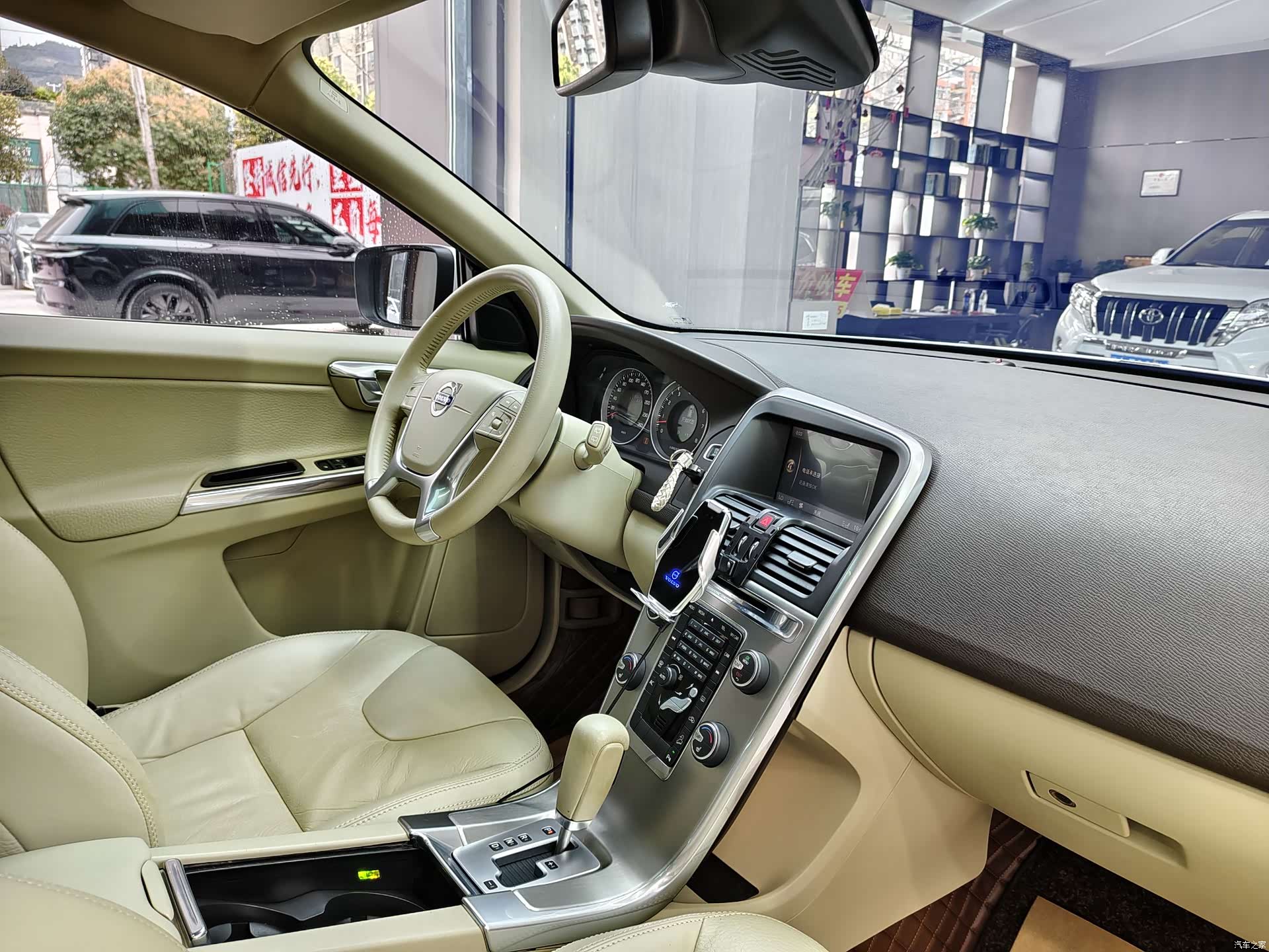 Volvo XC60, 2012 13