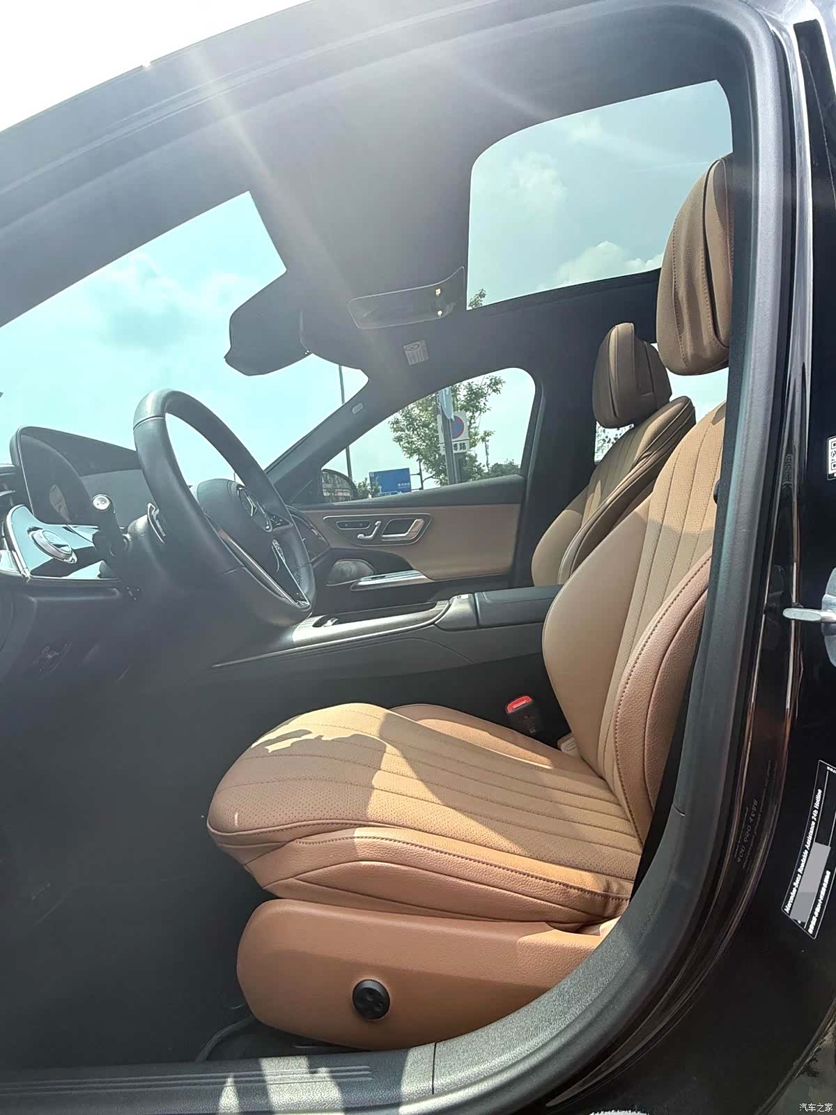 Mercedes-Benz E-Class, 2023 6