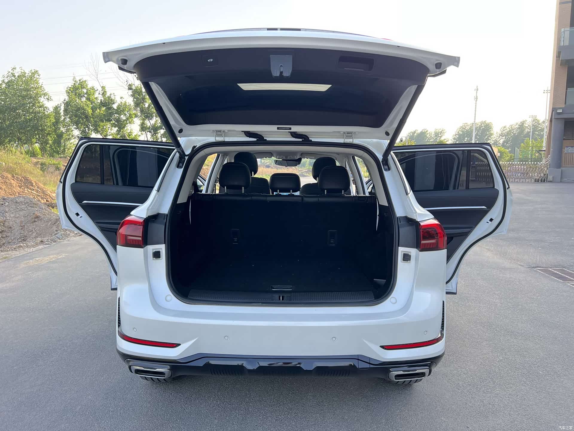 Roewe RX5, 2022 22