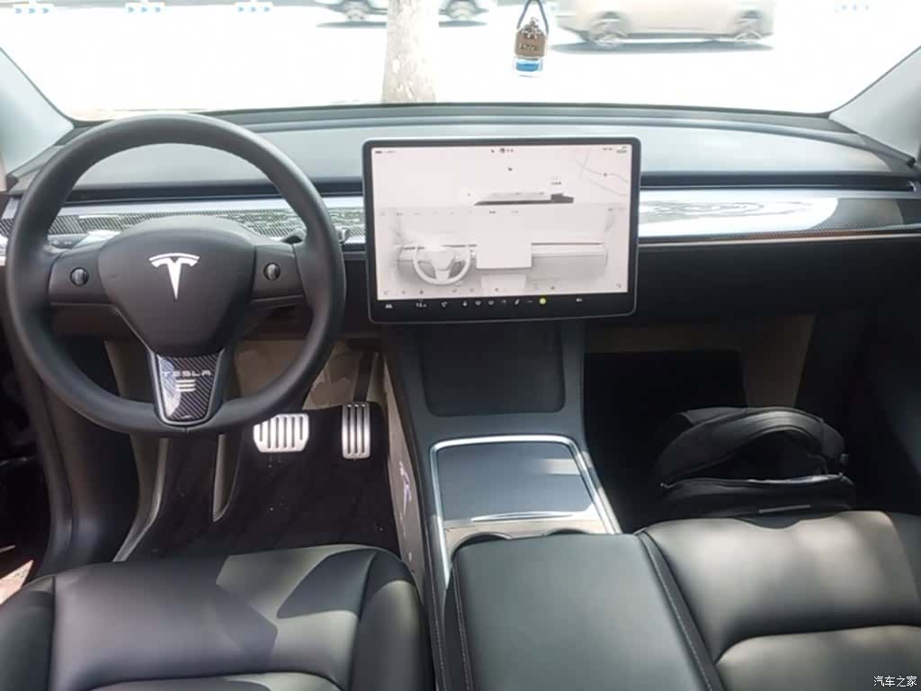Tesla Model Y, 2023 10