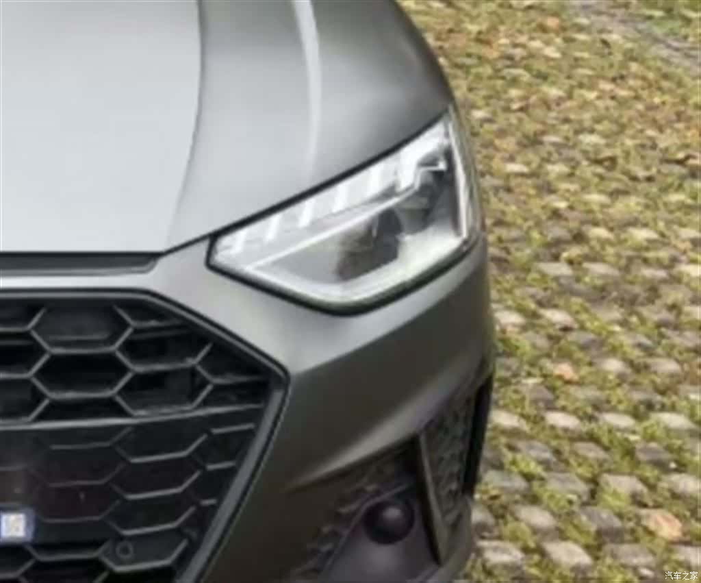 Audi A4L, 2022 17