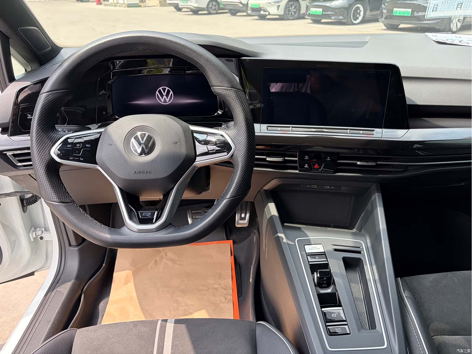 Volkswagen Golf, 2022 11