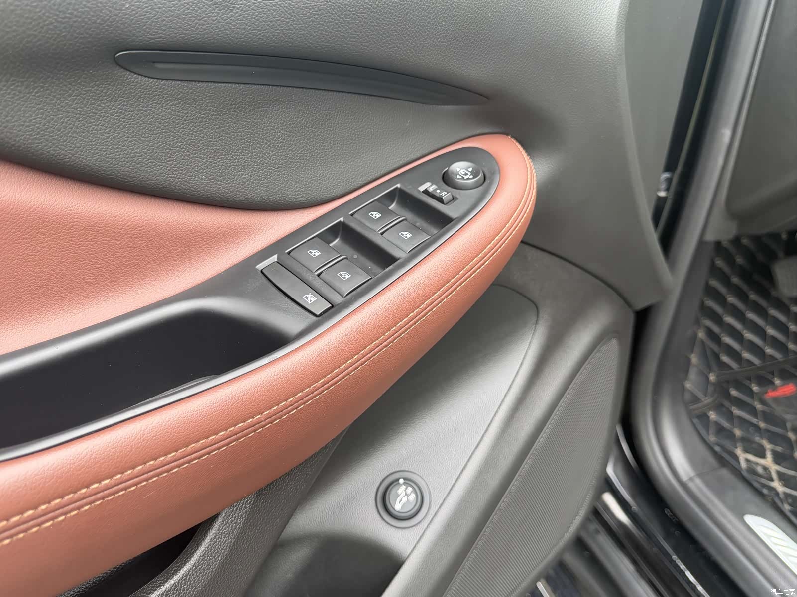 Buick Envision Plus, 2021 17