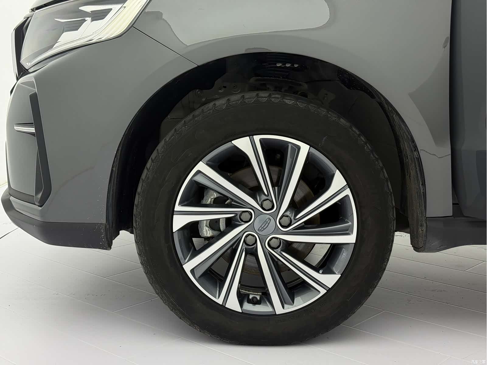 Geely X6, 2023 22