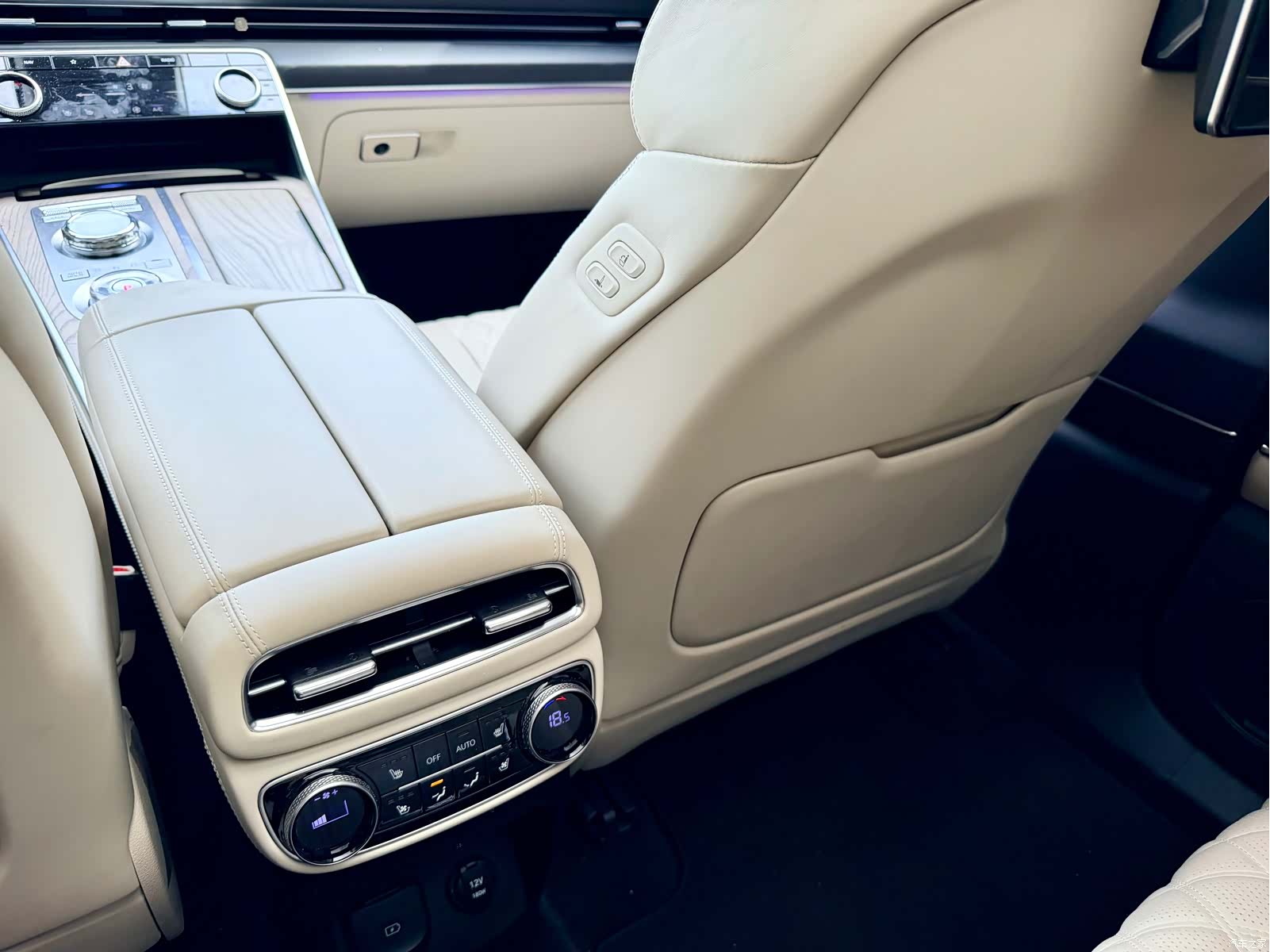 Genesis GV80, 2023 17