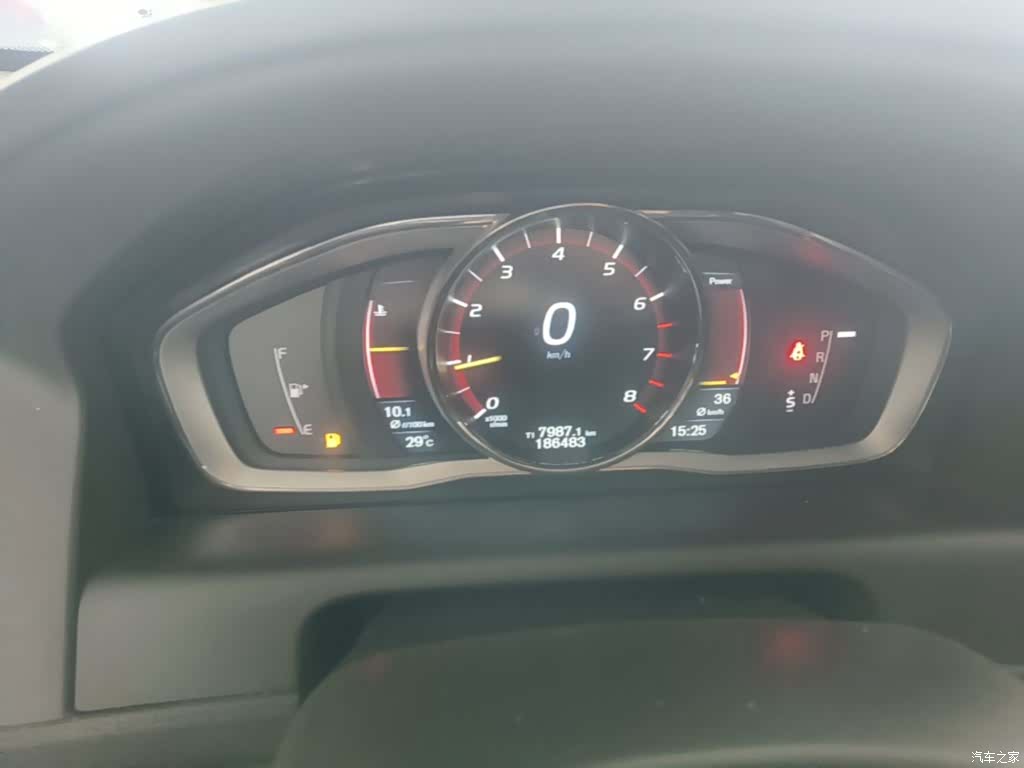 Volvo XC60, 2015 12